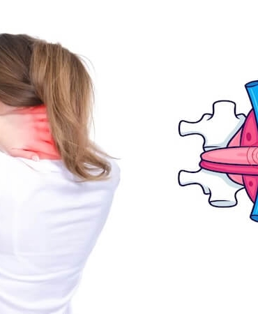 Ofis Çalışanları Dikkat! Bilgisayar Başında Saatler Boyunca Oturmak Boyun Fıtığına Davetiye